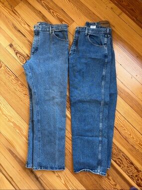 Two pairs Wrangler jeans size 38x30